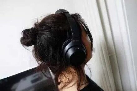 索尼WH-1000XM3值得入手嘛（索尼WH-1000XM3评测）