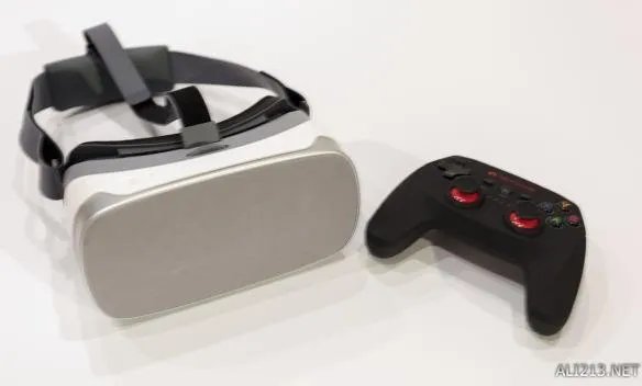 Pico Goblin VR一体机首发开箱!造型低调 性能高调