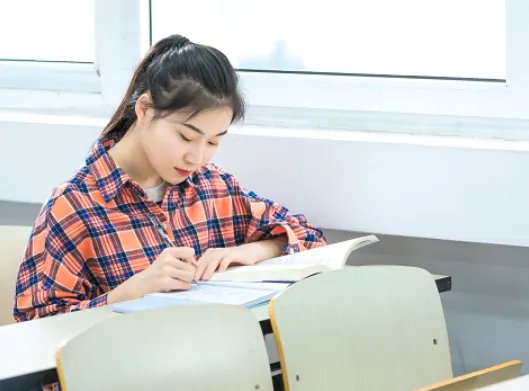 喉的拼音和组词和部首