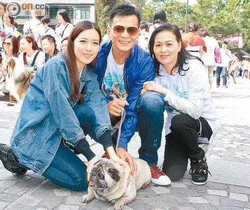 同样是大哥的女人，黎婉华和梁洁华的人生为何相差很大？