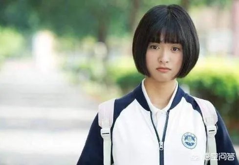 你们觉得郑爽与沈月谁最好看？