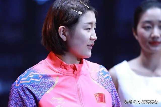 黄晓明说女乒冠军陈梦是他表妹，这是想带陈梦进娱乐圈吗？