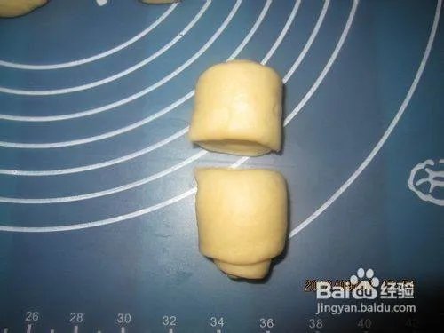 韩国烤馒头的简易配方及做法是什么？