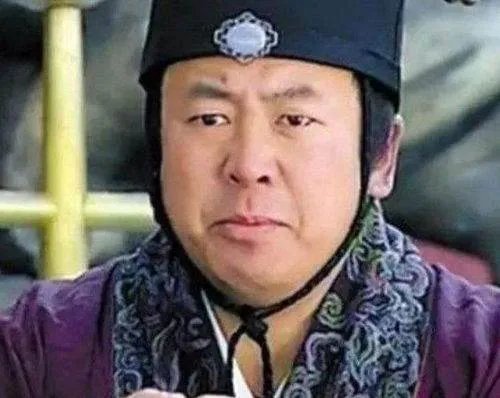 潜伏里的盛乡减刑出狱，他有着怎样的经历