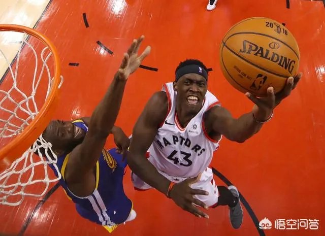 西亚卡姆这个赛季表现怎么样?