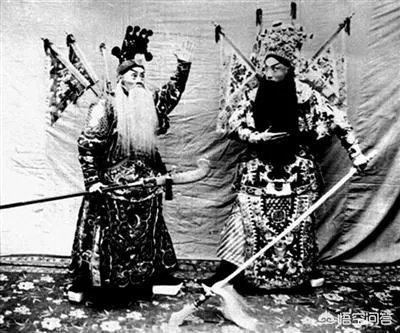 谭鑫培京剧上的贡献