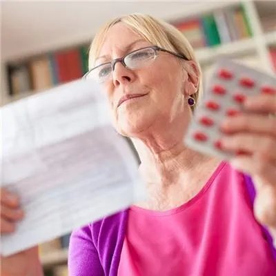 肾囊肿怎么引起的