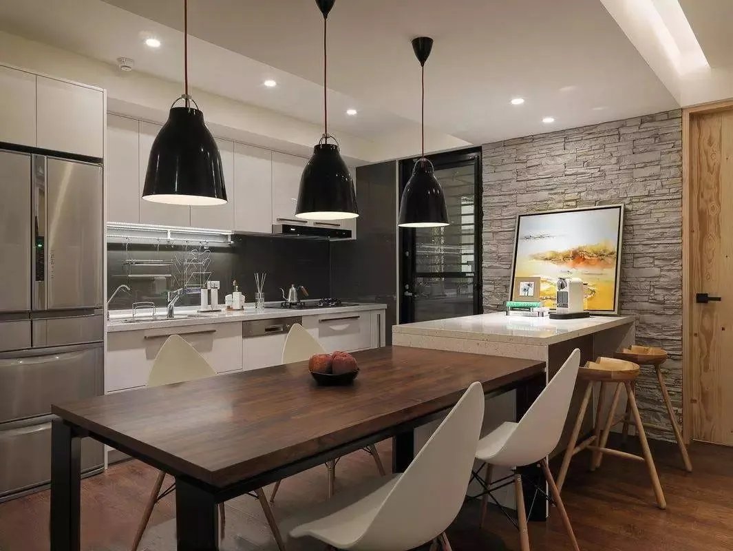 99平米二居室装修，卫生间比较小能不能也装成这样