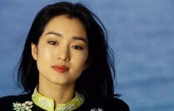 张艺谋和巩俐明明很相爱，却为什么突然分手呢？