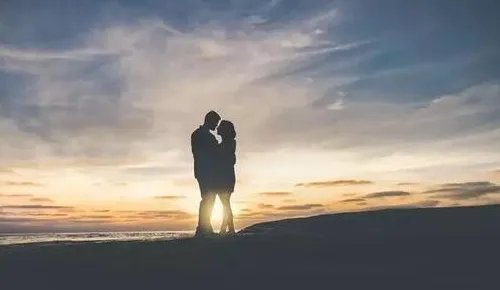 失恋要多久才能走出来 失恋最好的治愈方法有哪些