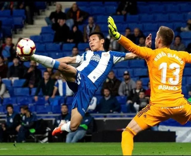 英超升班马狼队将引进武磊，你觉得武磊有能力打英超吗？