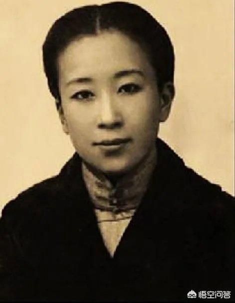 日本明星李香兰和川岛芳子有什么关系吗？