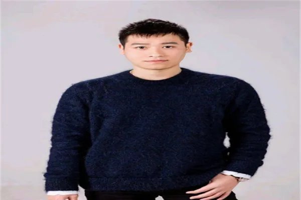 中国十大网络作家富豪：月关上榜，唐家三少第一