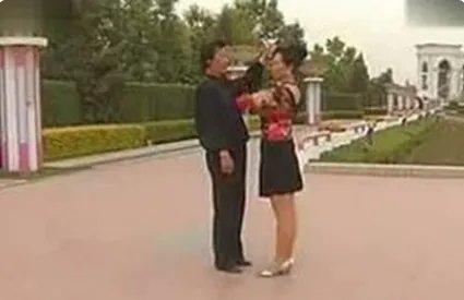 初学慢三步基本步分解示范