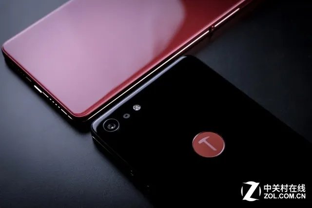 坚果Pro 2竞品分析：看来这回锤子要成