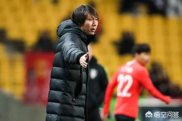 李铁带领的中国男足在东亚杯获得了季军，大家怎么看？