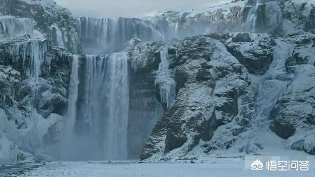 聊一聊《权力的游戏》第八季第一集吧？