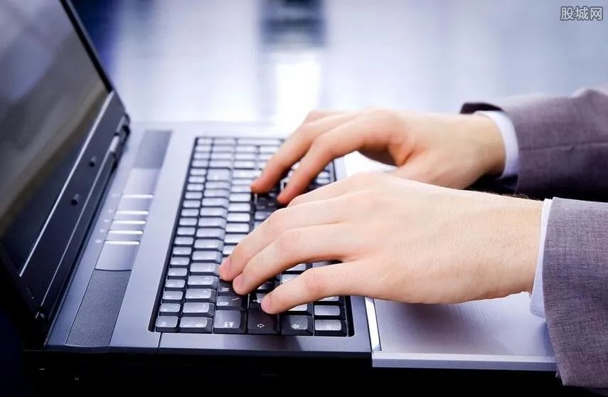 90后毕业写小说 月入50万元又一发家致富新门路