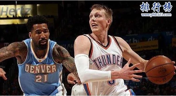 雷霆男神辛格勒为什么叫当代伯德?为什么叫金色轰炸机?