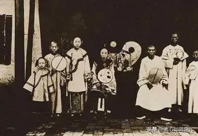 有人说“古代三妻四妾实属正常,并不能说他们就是渣”,你赞同么?