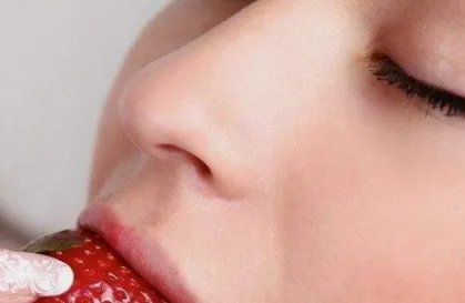 玻尿酸隆鼻价格多少