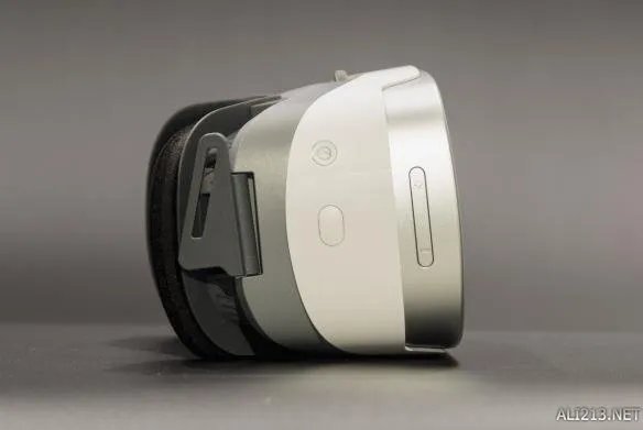 Pico Goblin VR一体机首发开箱!造型低调 性能高调