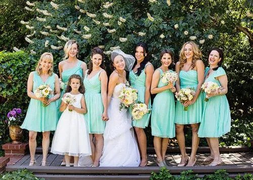 伴娘装扮攻略 教你做一位称职的伴娘