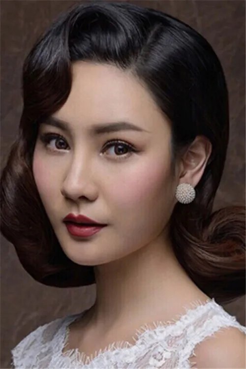 斜刘海新娘发型图片 2017斜刘海编辫子发型图解