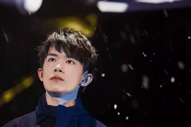 如何看待易烊千玺被格莱美邀请？