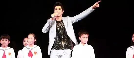 能在鸟巢连开演唱会是什么水平？