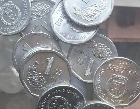 星巴克拒收硬币是怎么回事？