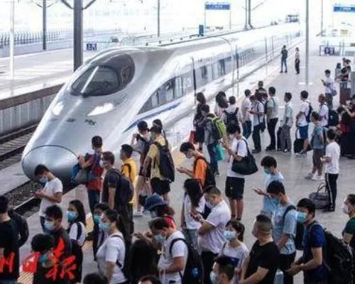 高铁将推静音车厢，背后的主要原因是什么？