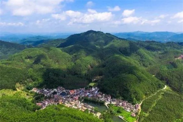 佛山十大风景名胜排行榜：千灯湖上榜，第八适合夏天去