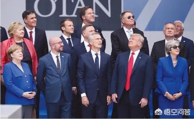 如何看特朗普最近表态称美国以后不再做世界警察了？美国是在自揭遮羞布吗？你怎么看？