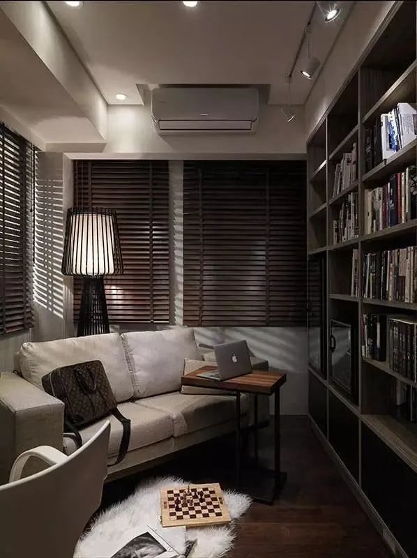 99平米二居室装修，卫生间比较小能不能也装成这样