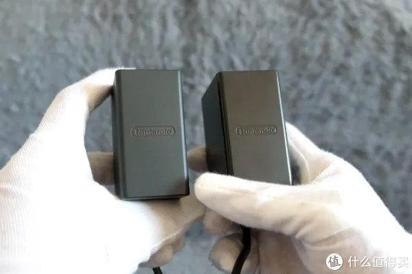 瞎摸瞎玩 篇二十八：来了来了，OLED来了——任天堂Switch OLED版本开箱与简单对比