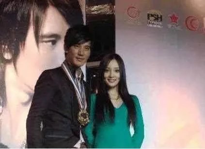 李小璐前男友是谁？