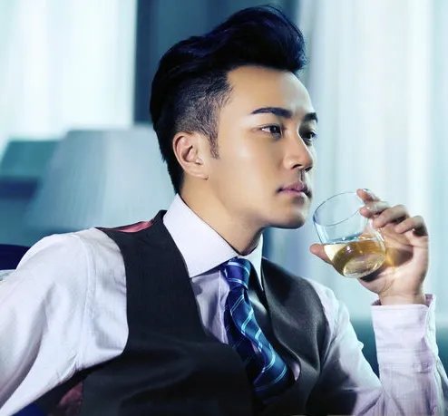 传刘恺威与马雅舒曾同居 且看娱乐圈混乱的关系网