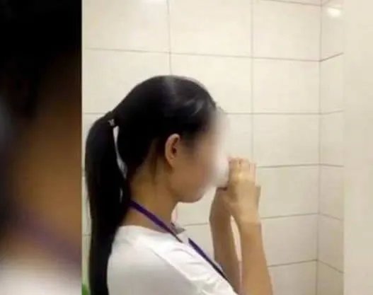 上完厕所特别臭暗示了这一事（图文）