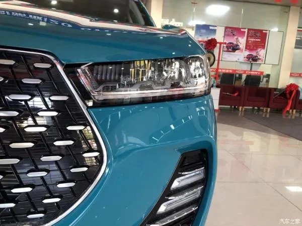 到店看车,多方位欣赏全新一代瑞虎7的身姿!