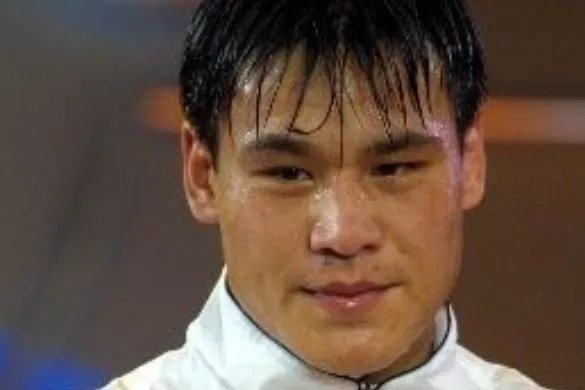 柳海龙为什么退役 柳海龙被黑社会废了真假