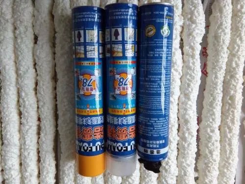 聚氨酯泡沫填缝剂怎么使用