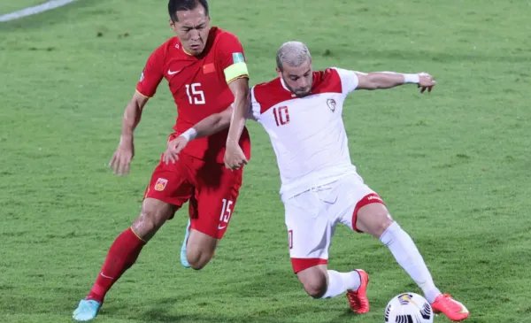 2022迪拜杯中国男足4:2击败泰国，如何评价本场比赛？