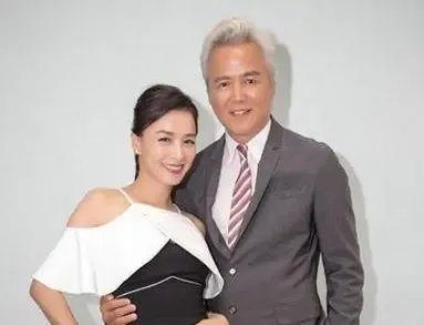 张庭夫妇仅通过层层协议控制公司，这对他们有什么好处？