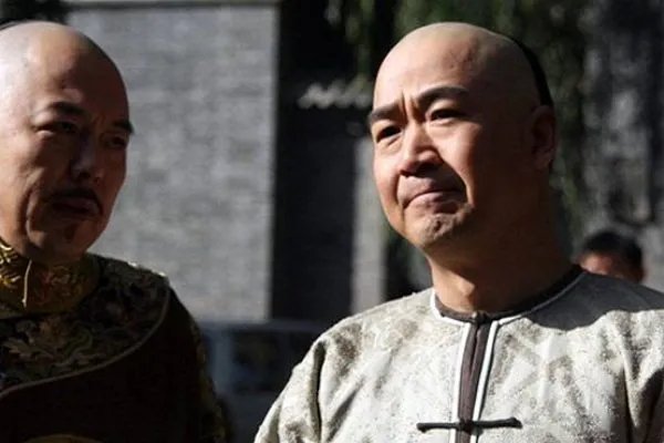 一生写诗四万余，乾隆唯一被收入课本的诗是哪一首？