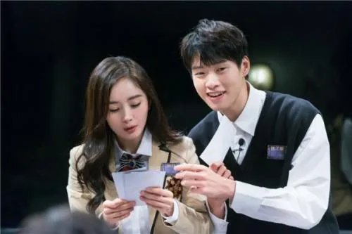 杨幂被曝出又有新的恋情了，男朋友是谁呢？