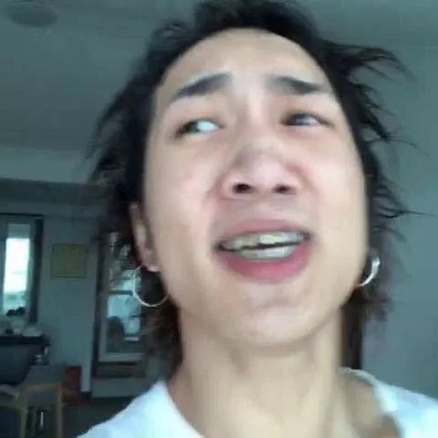 韩佩泉个人经历：韩佩泉Amir美娟经历了什么（辛酸史）