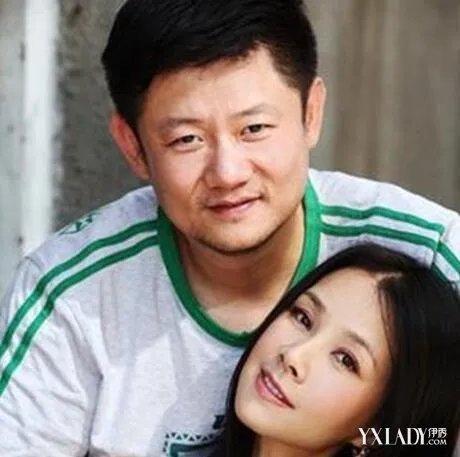 何琳老公吴兵家庭背景简介挺孕肚出镜优雅妩媚