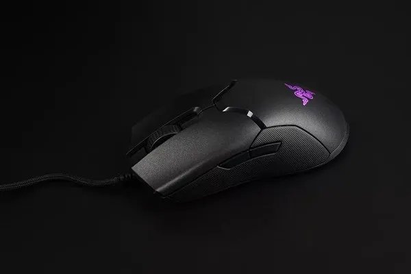 Razer Viper毒蝰游戏鼠标拆解评测