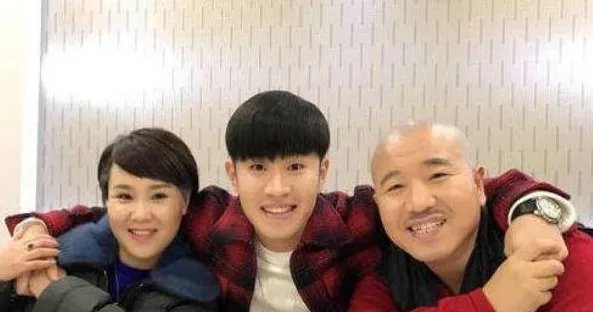 51岁“刘能”二婚后儿女双全，前妻照片曝光：他为什么要离婚？